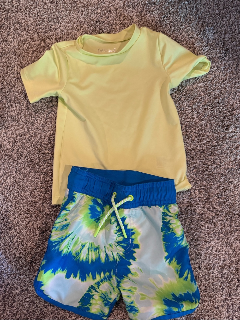 Cat & Jack Bright Rash guard & Trunk Set